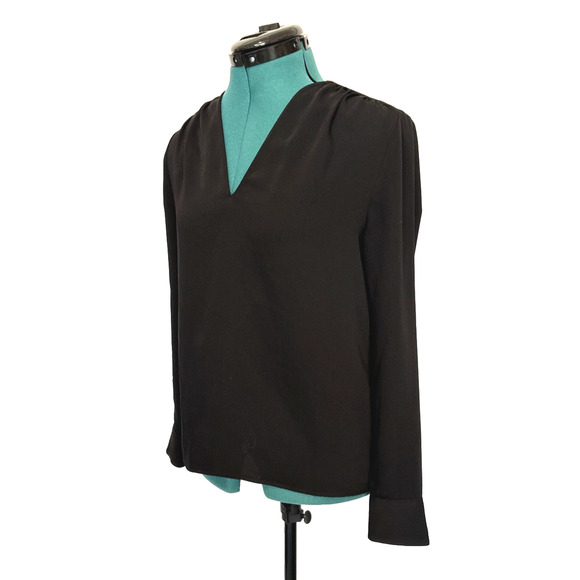 Babaton Aritzia Eloquent Matte Satin V Neck Pop Over Long Sleeve Shell Blouse XS - Picture 4 of 9